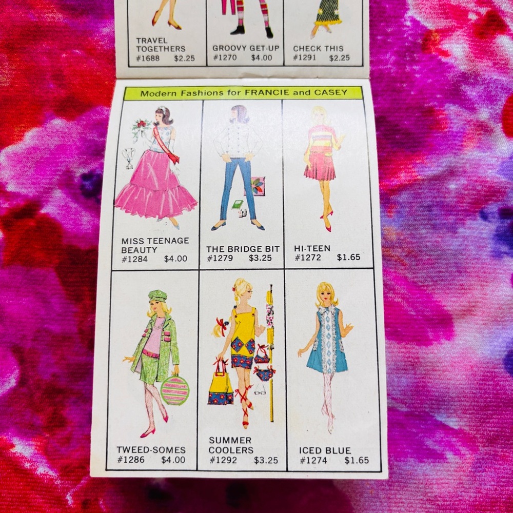 BARBIE The World of Barbie Fashions Book 1&3 © 1966 Mattel RARE for COLLECTORS - Picture 14 of 14